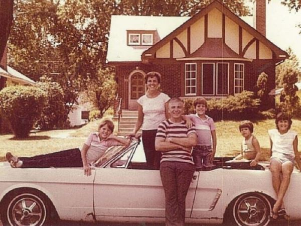 <br />
			В Соединенных Штатах нашли первый проданный Mustang (5 фото)