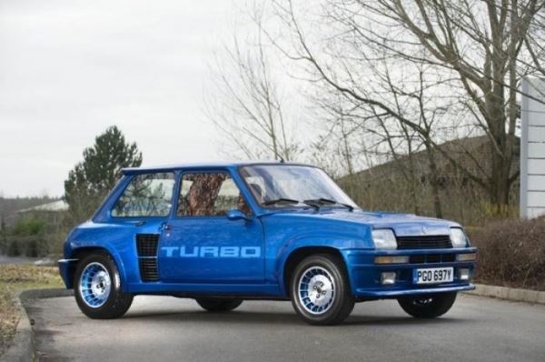 <br />
			Спортивный хэтчбек Renault 5 Turbo 1983 года (20 фото)