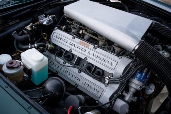 <br />
			Aston Martin V8 Vantage X-Pack - маслкар по английскому рецепту (16 ф