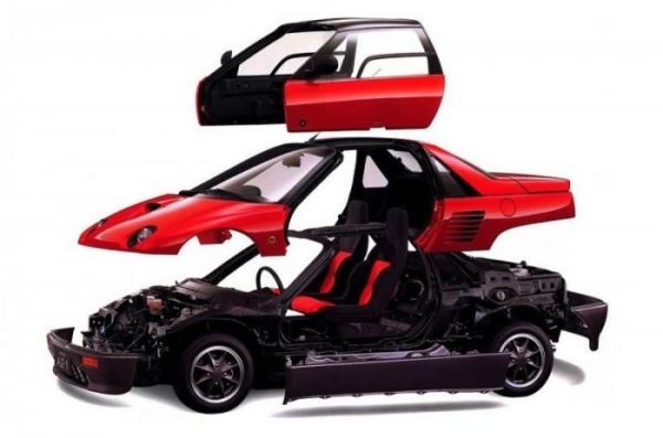 <br />
			Mazda Autozam AZ-1: маленький спортивный автомобиль с "крыльями чайк