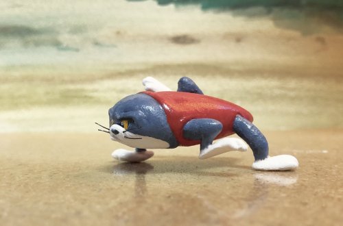 Японский художник создаёт игрушечные версии многоликого Тома, и вам они наверняка понравятся (17 фото)