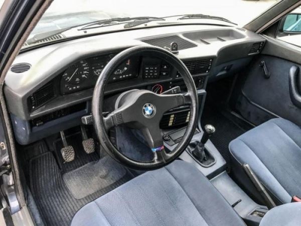 <br />
			BMW 535i E28 "Акула": таких уже не делают (20 фото)